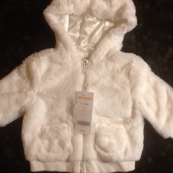 Gymboree Other - NWT Gymboree faux fur Coat in size 6-12 months
